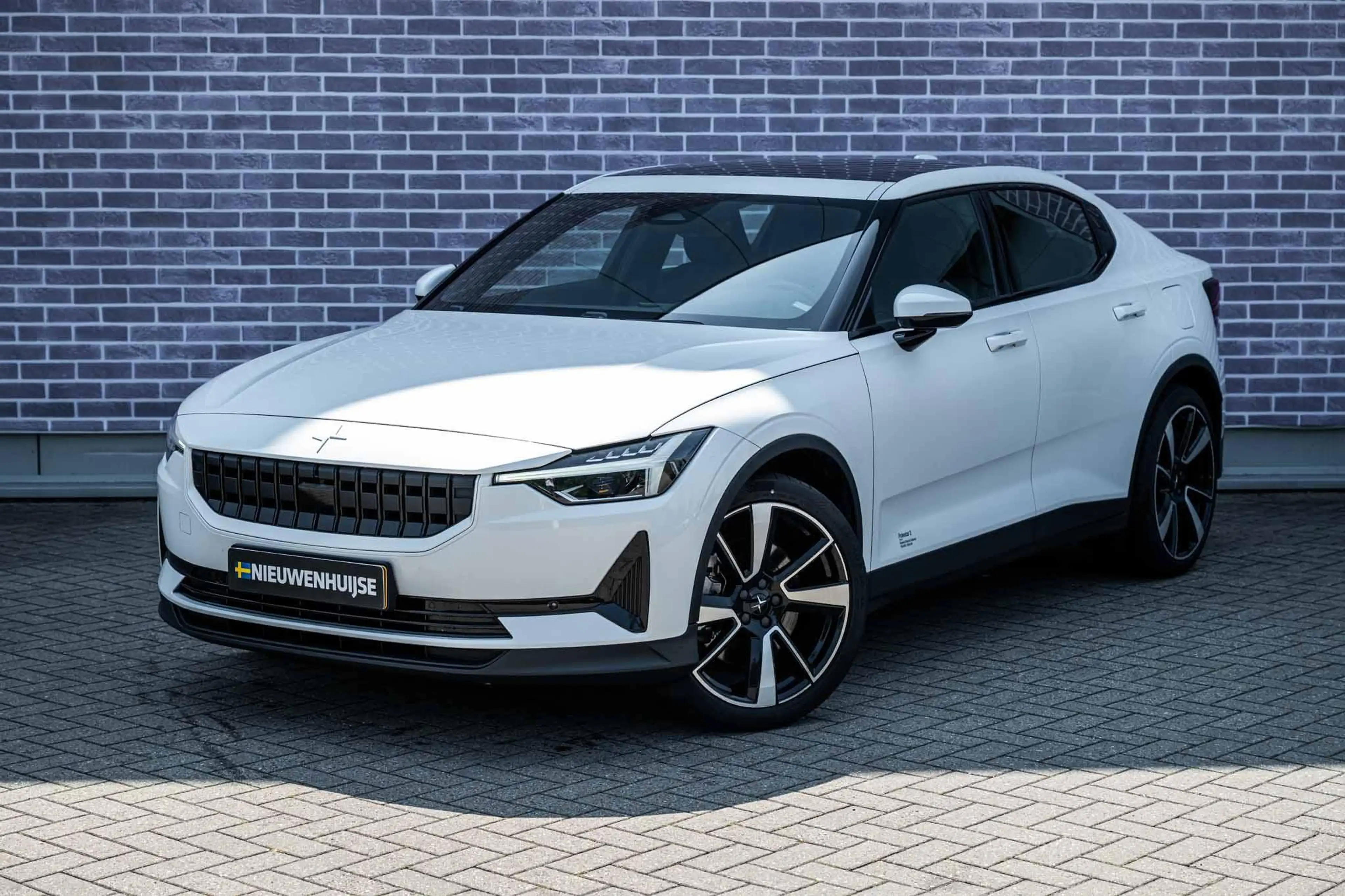 Polestar 2 Long Range Dual Motor 78 kWh | Plus Pack | Cruise — photo 15