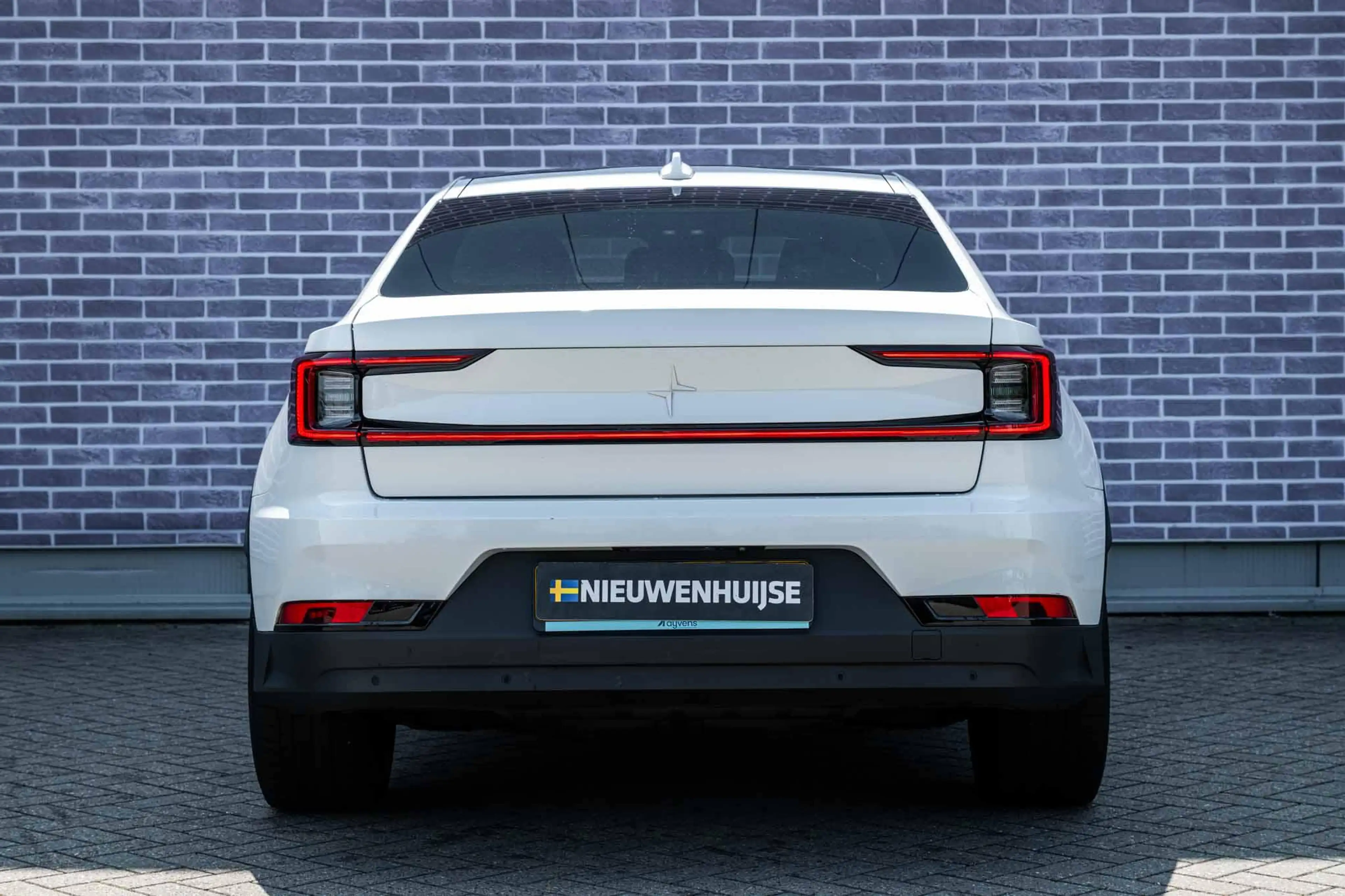 Polestar 2 Long Range Dual Motor 78 kWh | Plus Pack | Cruise — photo 10