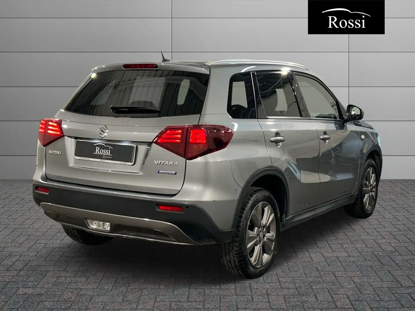 Suzuki Vitara 1.4h Cool 2wd Gris - 2