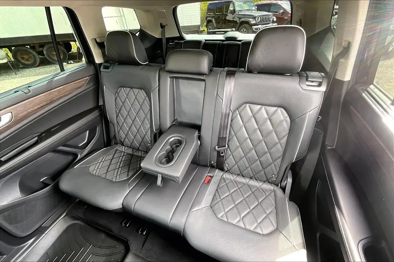 Volkswagen Atlas снимка Volkswagen Atlas