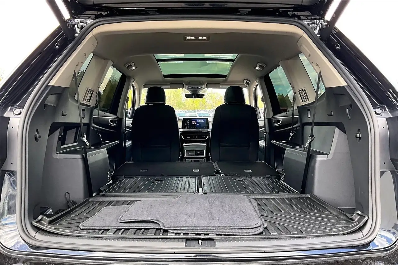 Volkswagen Atlas снимка Volkswagen Atlas