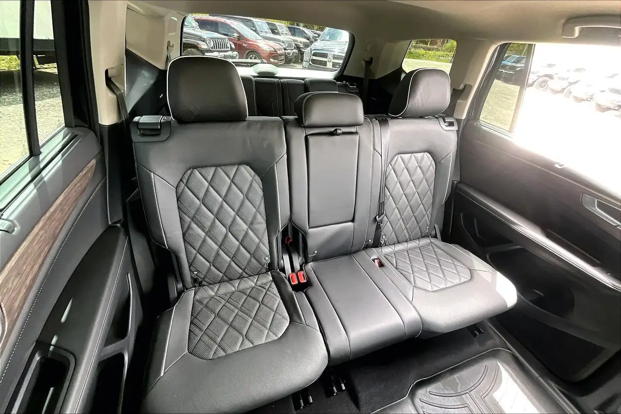 Volkswagen Atlas снимка Volkswagen Atlas