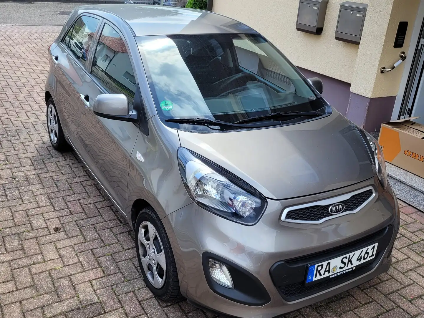 Kia Picanto Picanto 1.0 Basic Basic Gris - 2