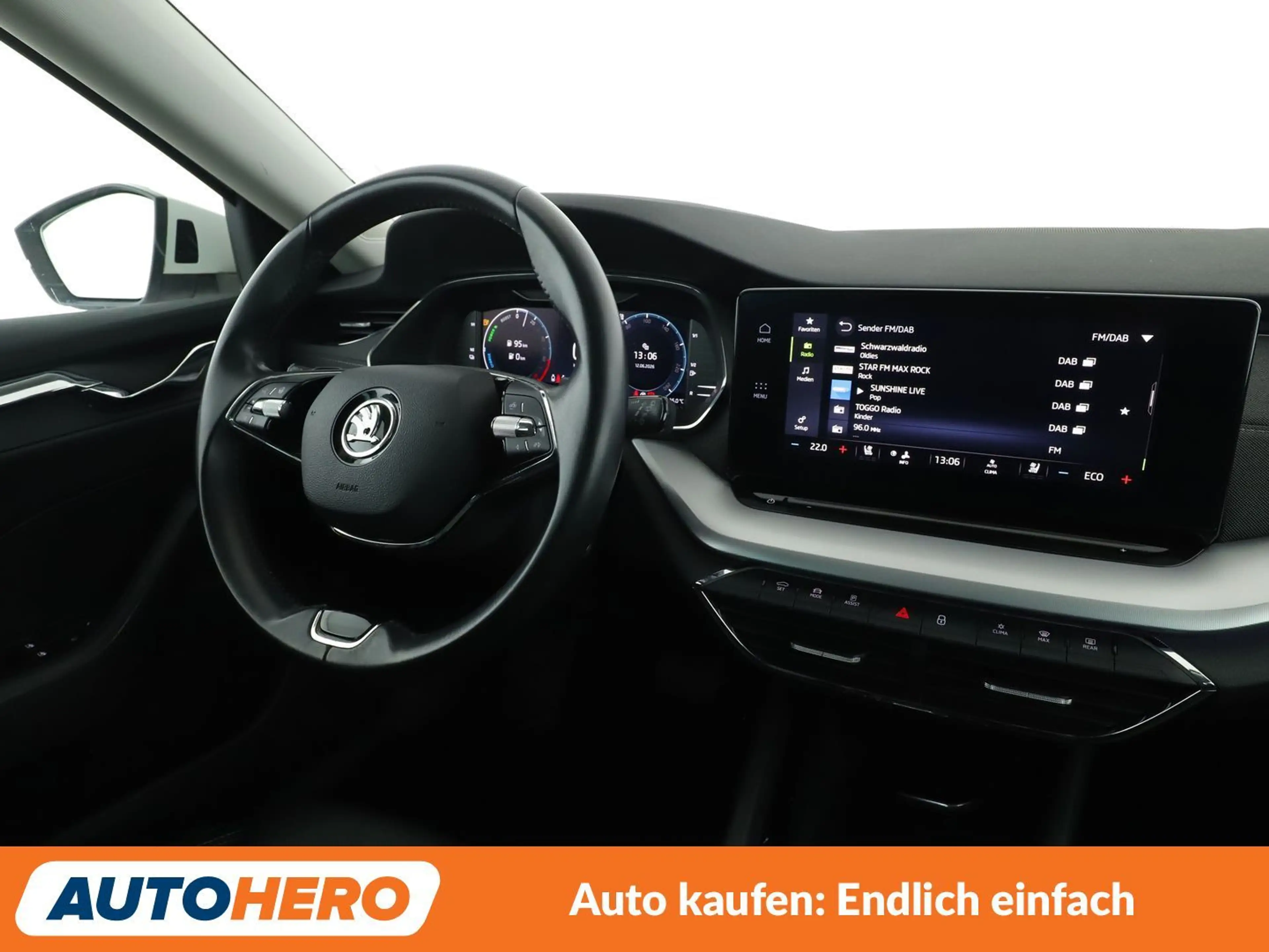 Skoda Octavia 1.4 TSI iV First Edition Aut.*NAVI*LED*TEMPO*PDC* — photo 13
