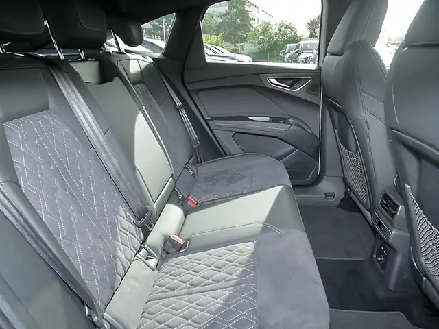 Audi Q4 E-Tron view 6