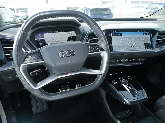 Audi Q4 E-Tron view 5