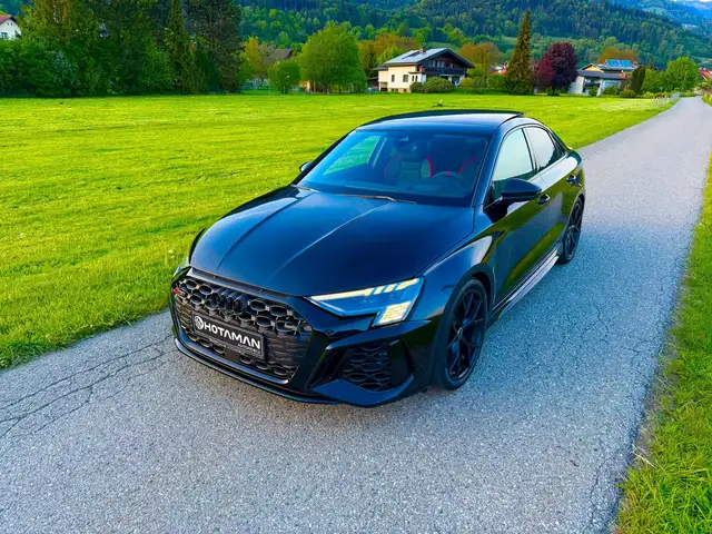 Audi RS3 2.5 TFSI quattro ACC Pano Carbon Matrix B&O 5 J. G