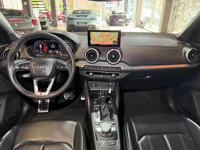 Audi SQ2 view 11