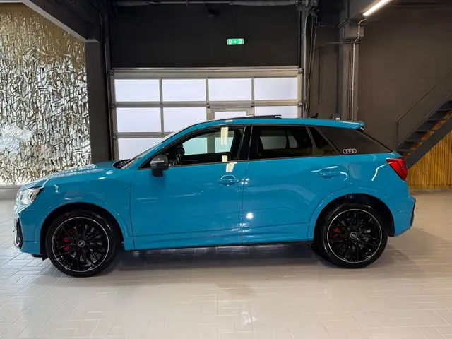 Audi SQ2 view 4