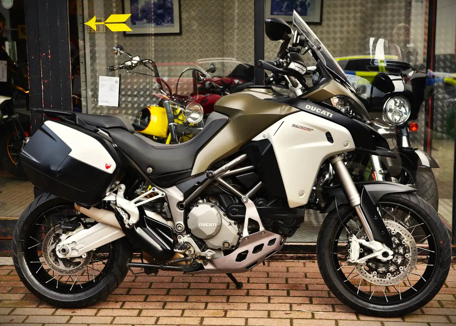 Ducati Multistrada 1200 ENDURO ***MOTO VERTE*** Verde - 2