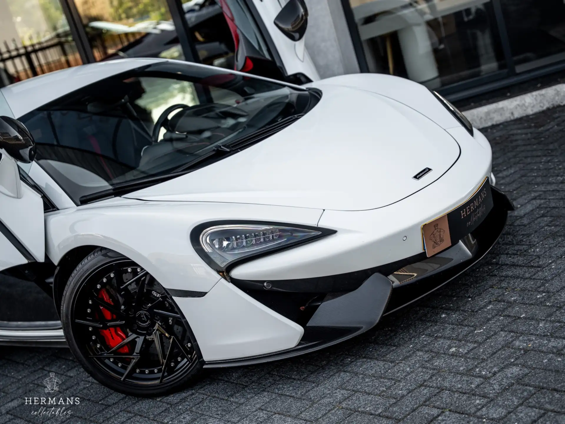 맥라렌 570S 570 Sport Coupe 2016 흰색 사진 2