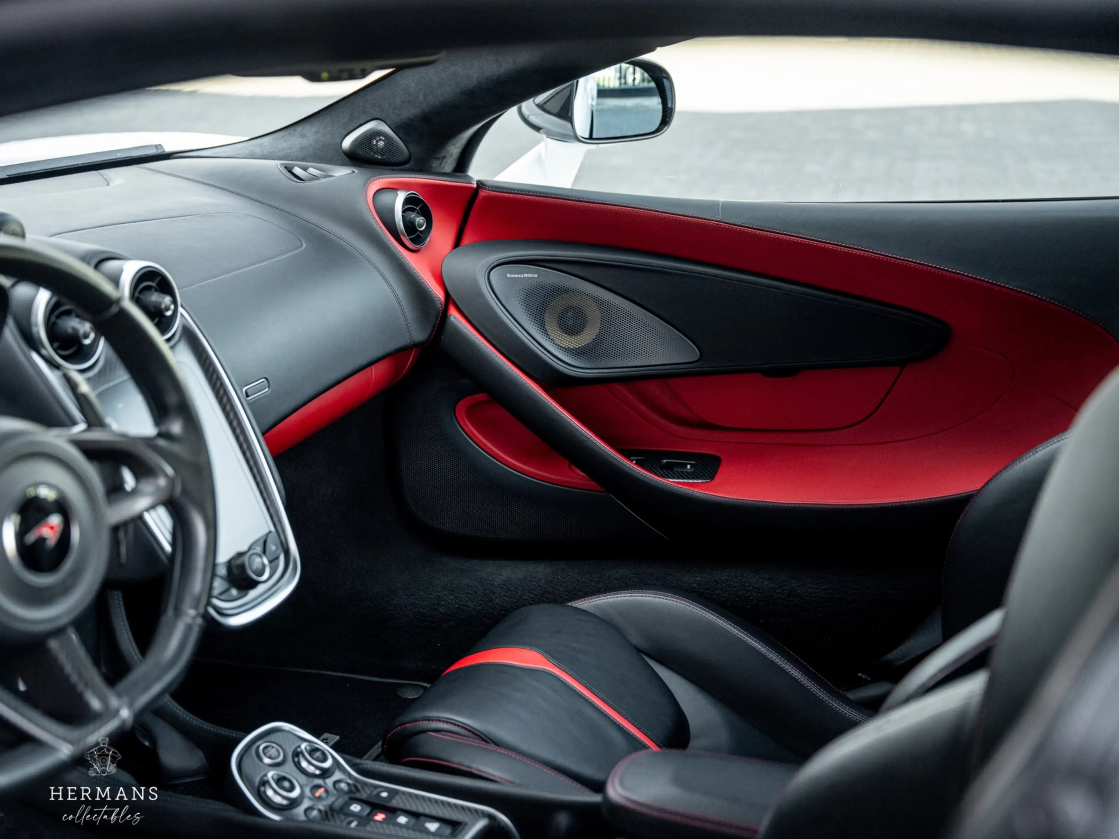 McLaren 570S 3.8 V8 / Akrapovic / Novitec / Org. NL / Carbon — photo 23