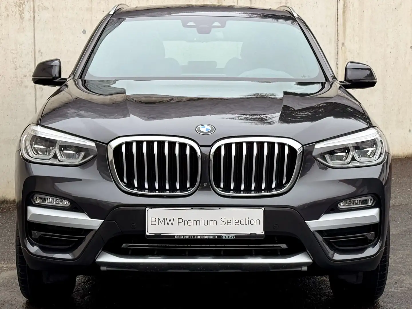 BMW X3 xDrive30i Grau - 2