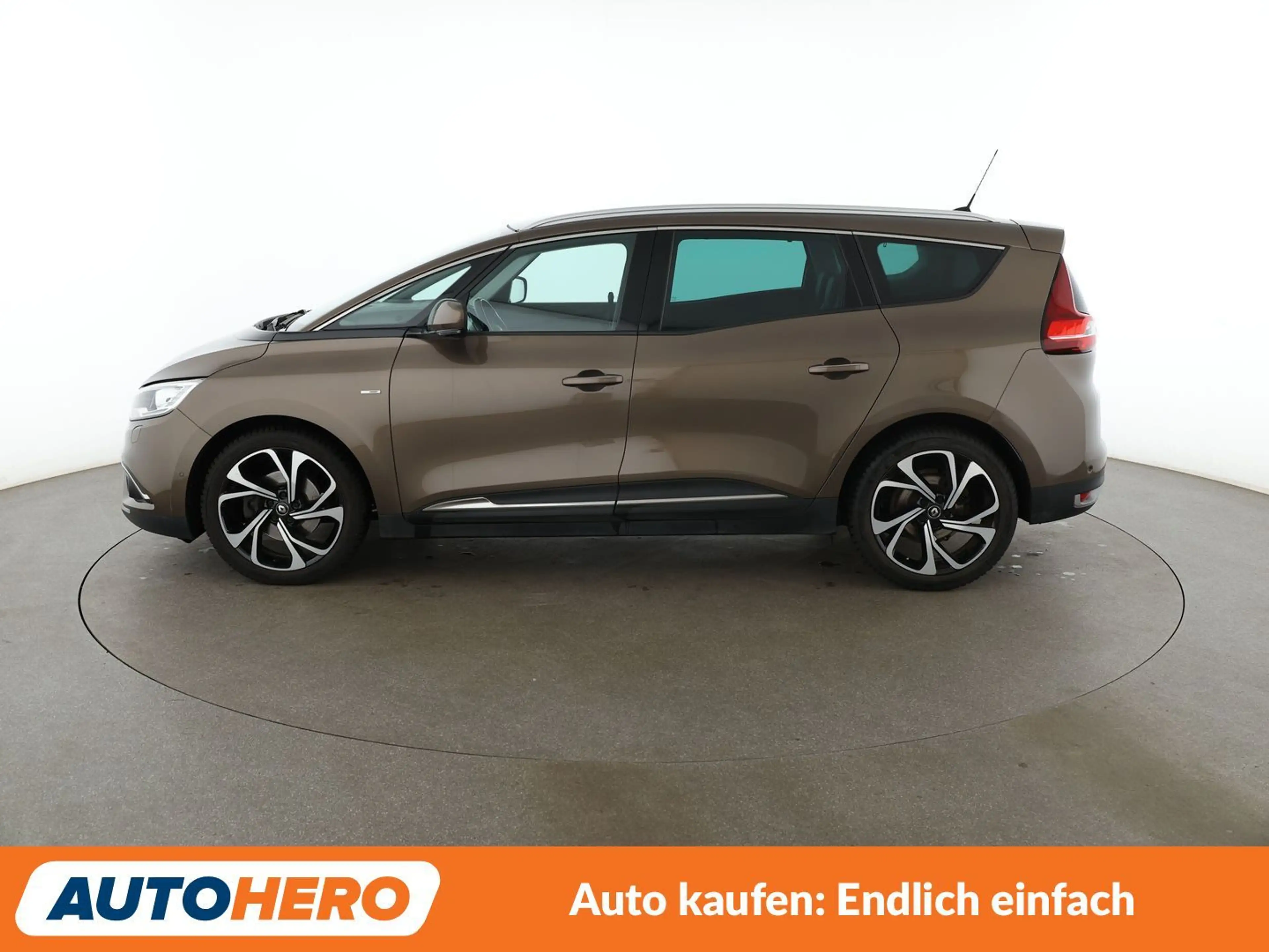 Renault Grand Scenic 1.3 TCe BOSE-Edition *NAV*TEMPO*CAM*PDC*SHZ*ALU* — photo 3