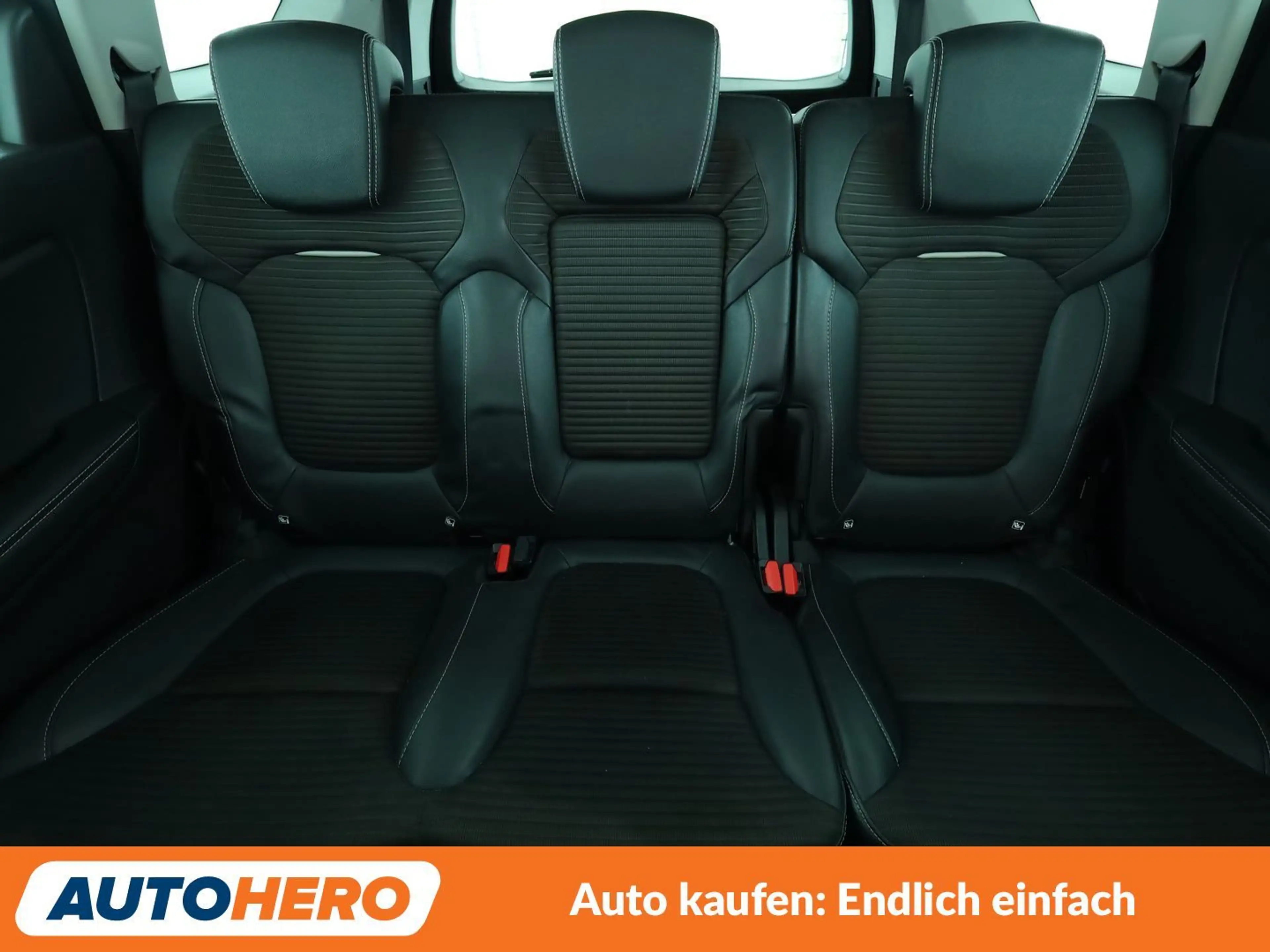 Renault Grand Scenic 1.3 TCe BOSE-Edition *NAV*TEMPO*CAM*PDC*SHZ*ALU* — photo 15