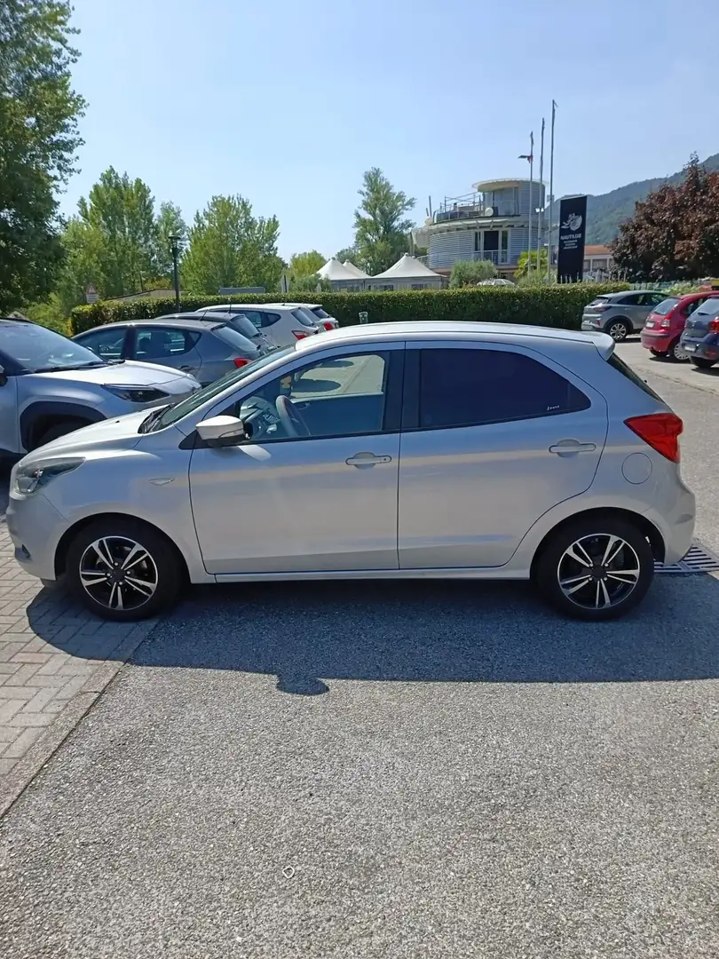 Ford Ka/Ka+ Ka + 1.2 Ultimate 85cv - 1