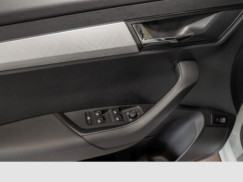 Skoda Karoq TOUR 2.0 TDI — photo 14