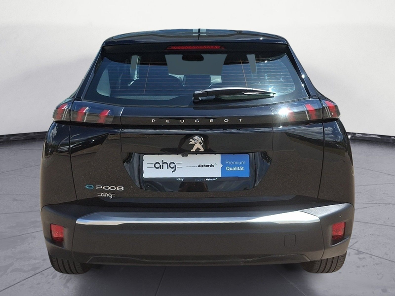 Peugeot e-2008 136 Active Pack Bluetooth PDC Klima — photo 4