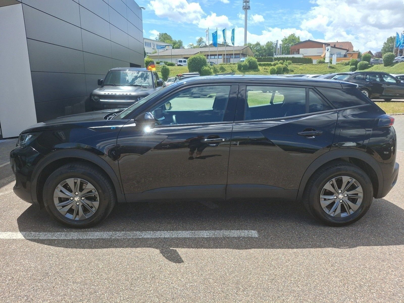 Peugeot e-2008 136 Active Pack Bluetooth PDC Klima — photo 12