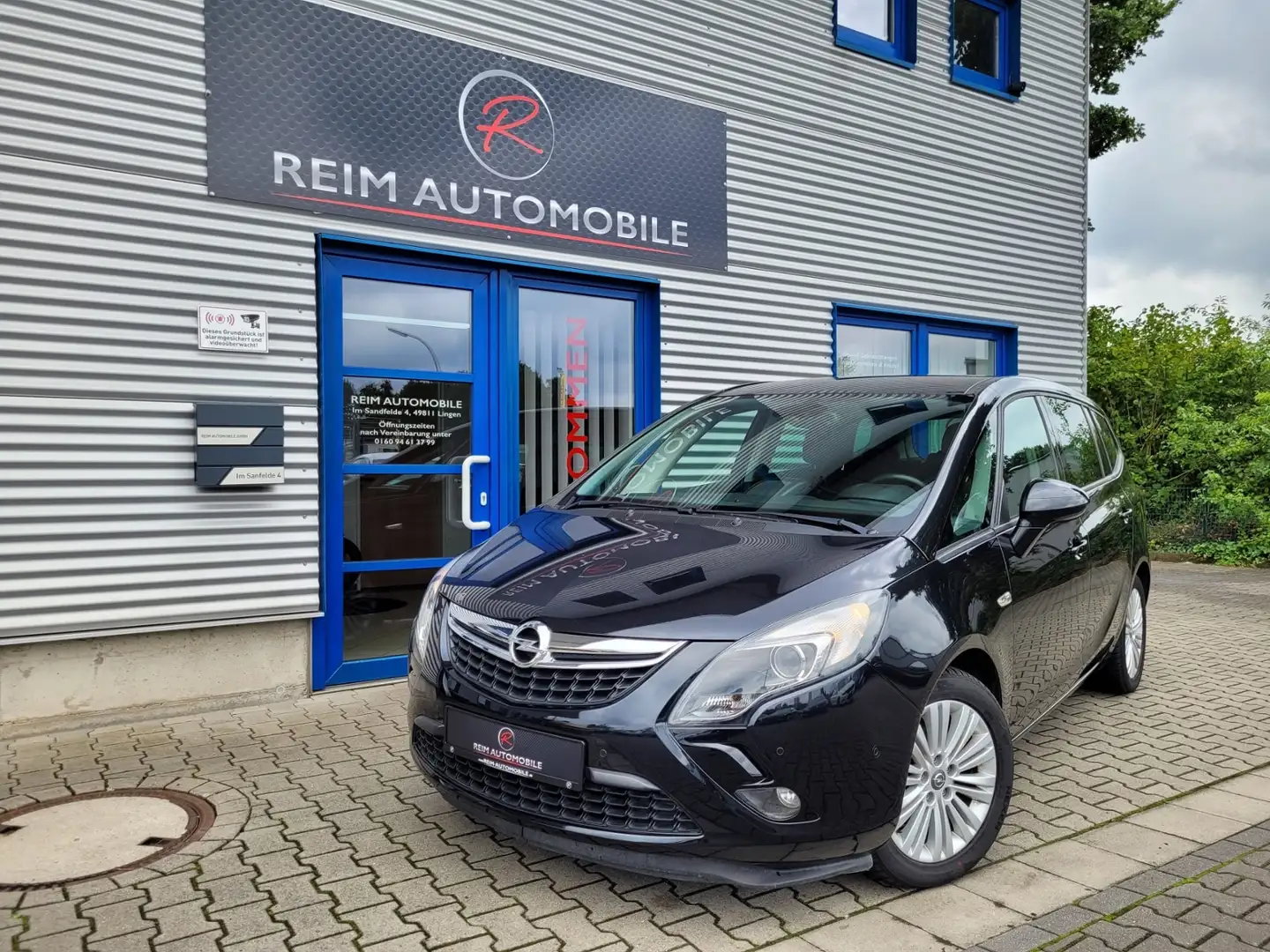 Opel Zafira Tourer C 1.4 "Edition" *KAMERA*NAVI*AHK*KLIMA* Grau - 1