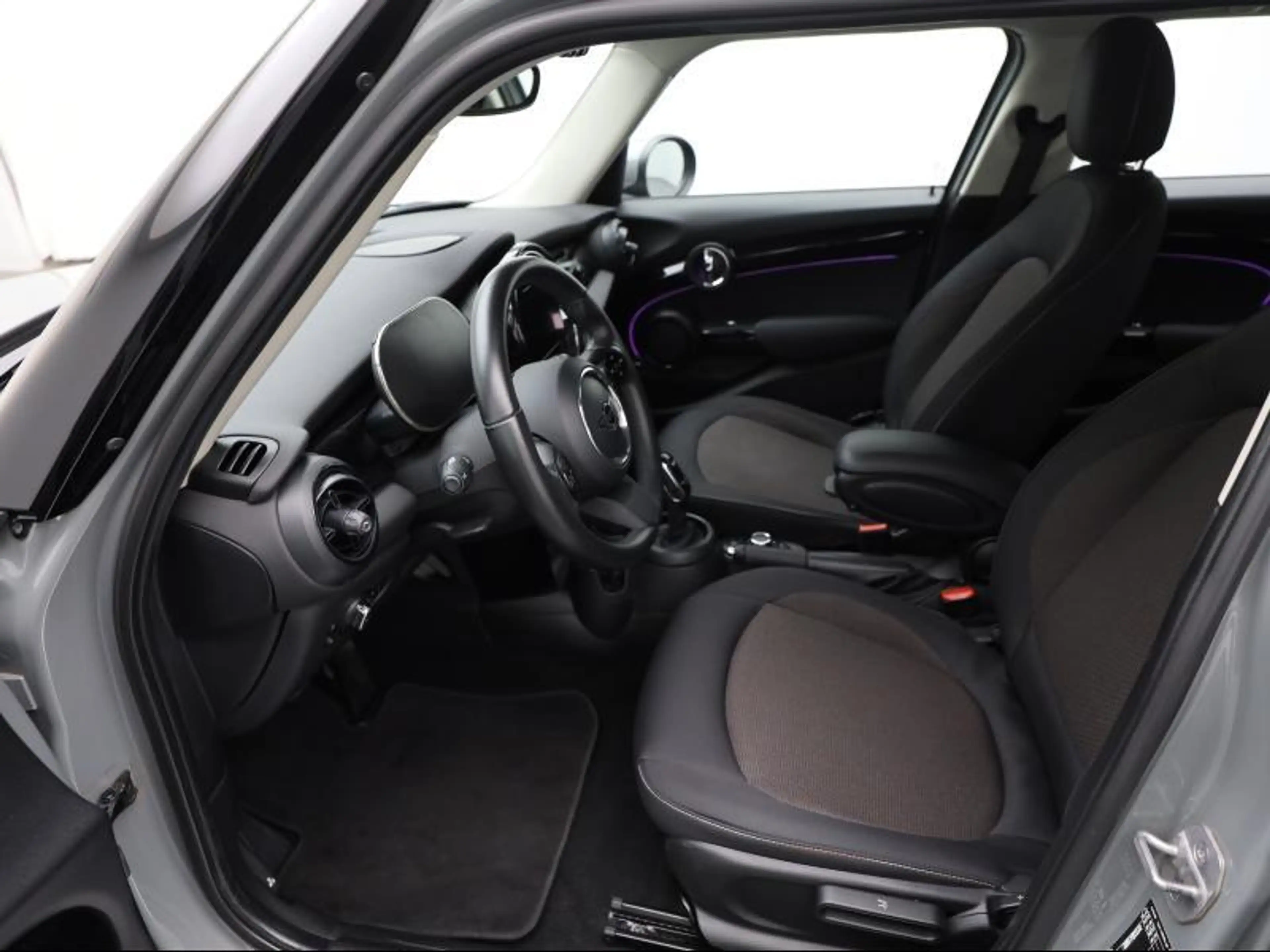MINI Cooper Manueel — photo 6