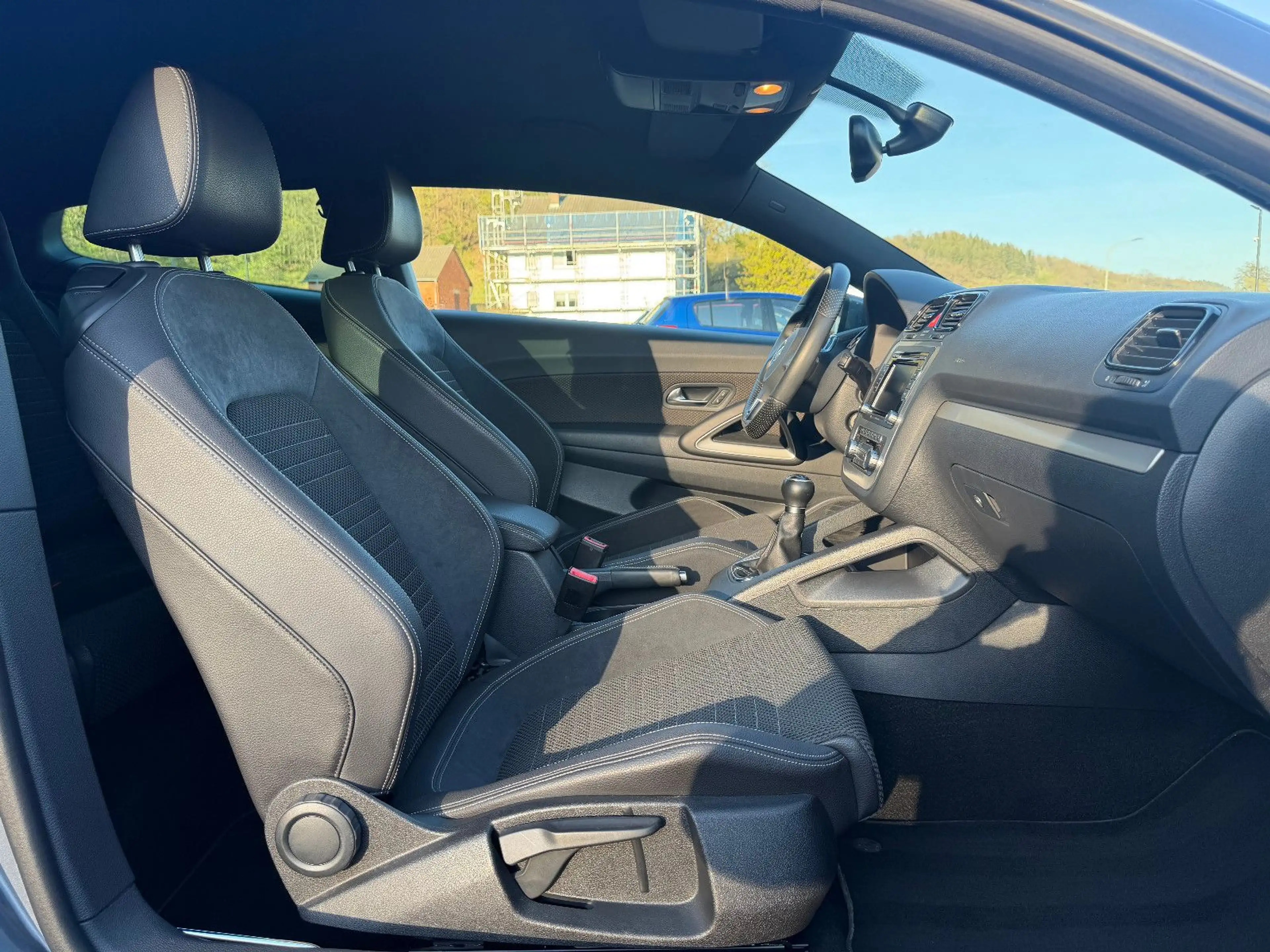 Volkswagen Scirocco 1.4 TSI XENON/PDC/KLIMAA — photo 11