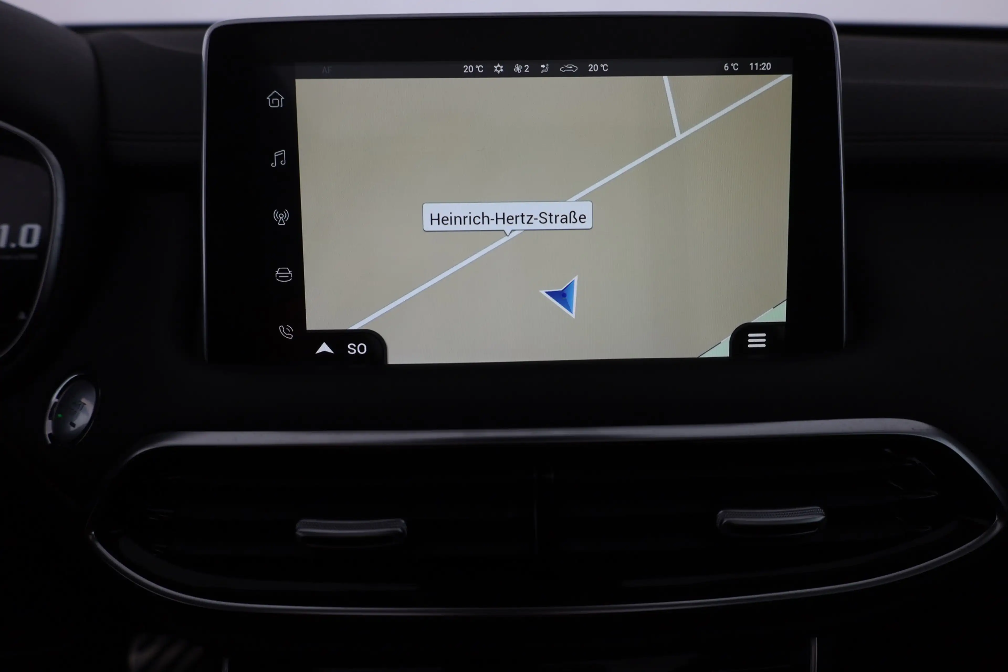 MG HS 1.5 T-GDI Luxury Aut. LED ACC Navi 360° Pano — photo 11