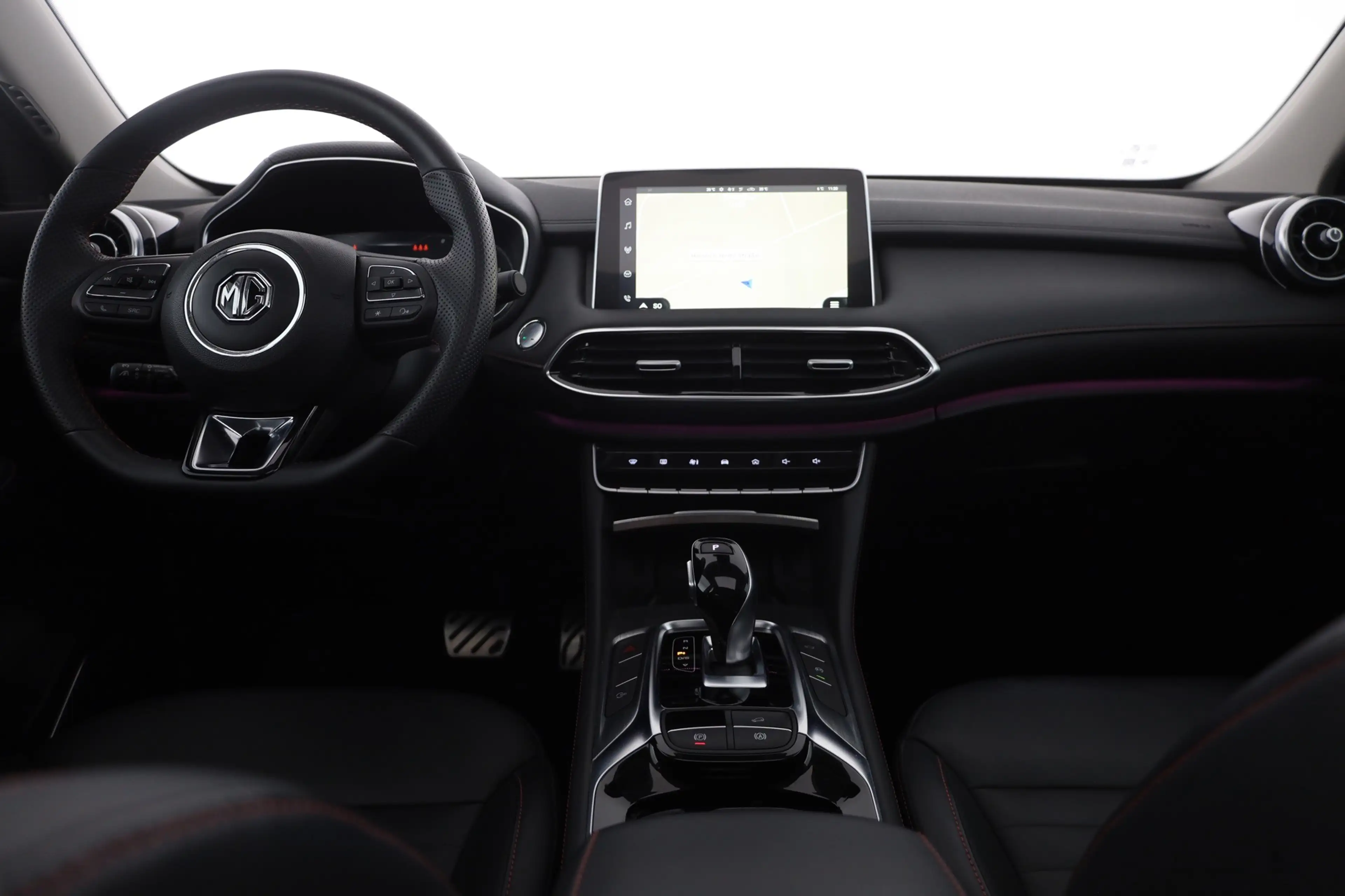 MG HS 1.5 T-GDI Luxury Aut. LED ACC Navi 360° Pano — photo 9