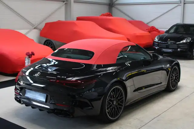 Mercedes-Benz SL view 11