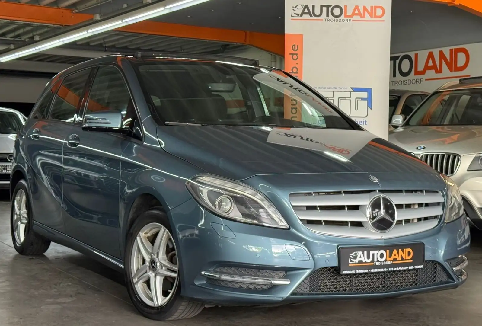 Mercedes-Benz B 180 CDI*2.HAND*AUTOMATIK*PANO*KAMERA*XENON*PDC Bleu - 1