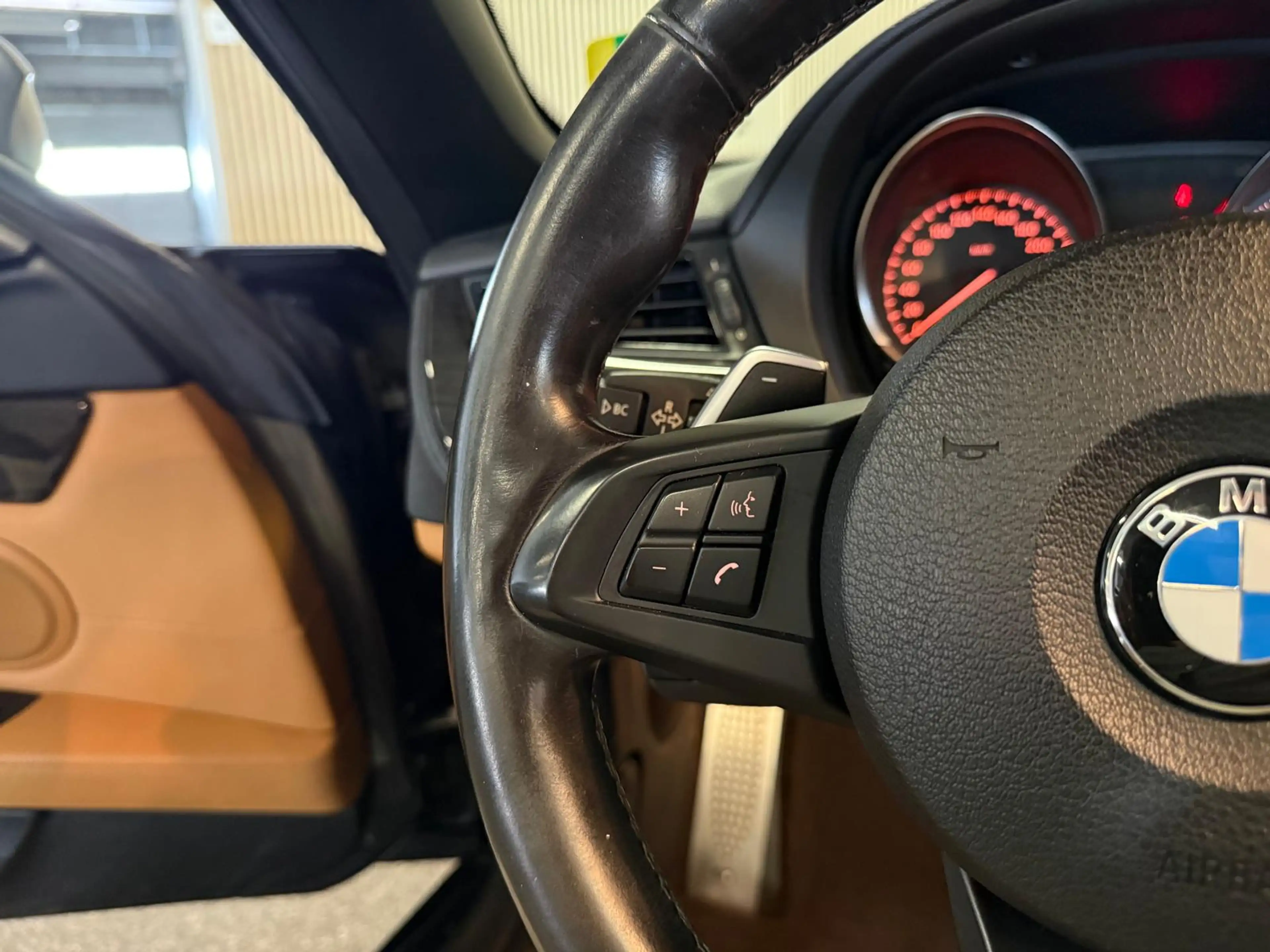 BMW Z4 Roadster sDrive18i M Sport Executive-MEMORY-NAVI-P — photo 22