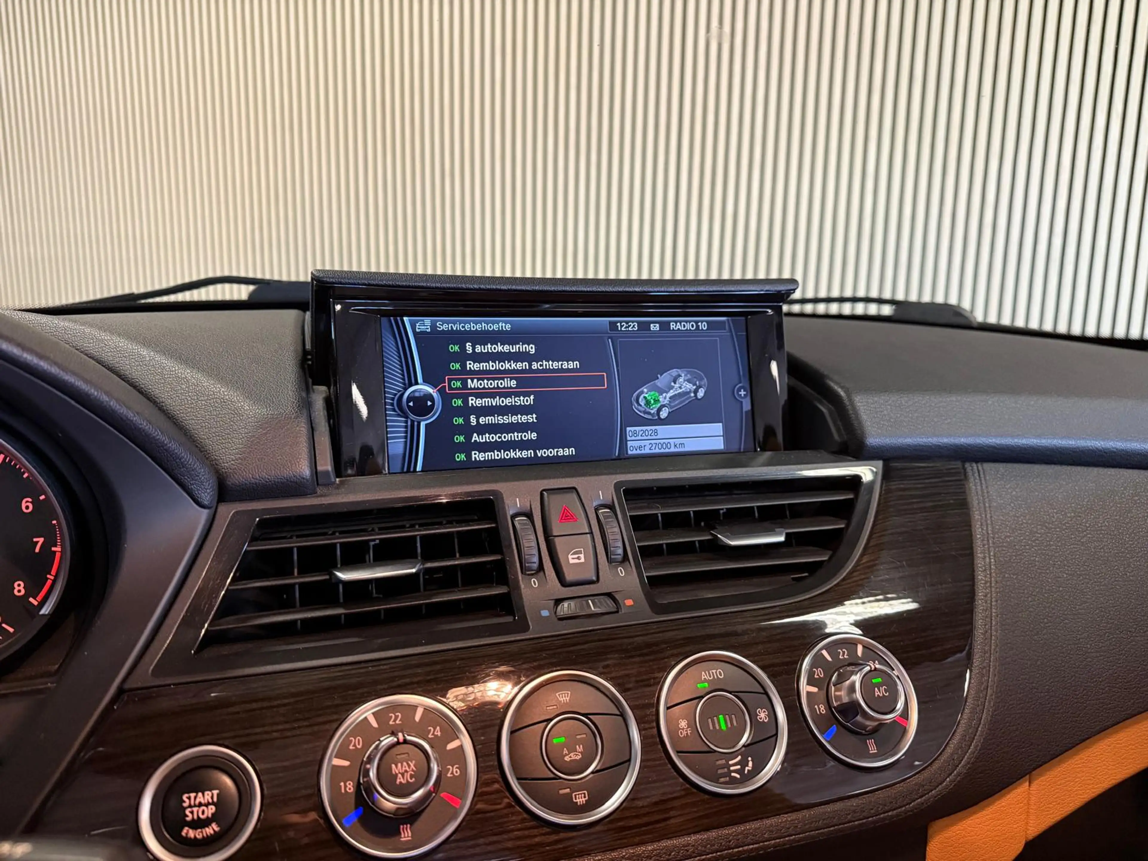 BMW Z4 Roadster sDrive18i M Sport Executive-MEMORY-NAVI-P — photo 27