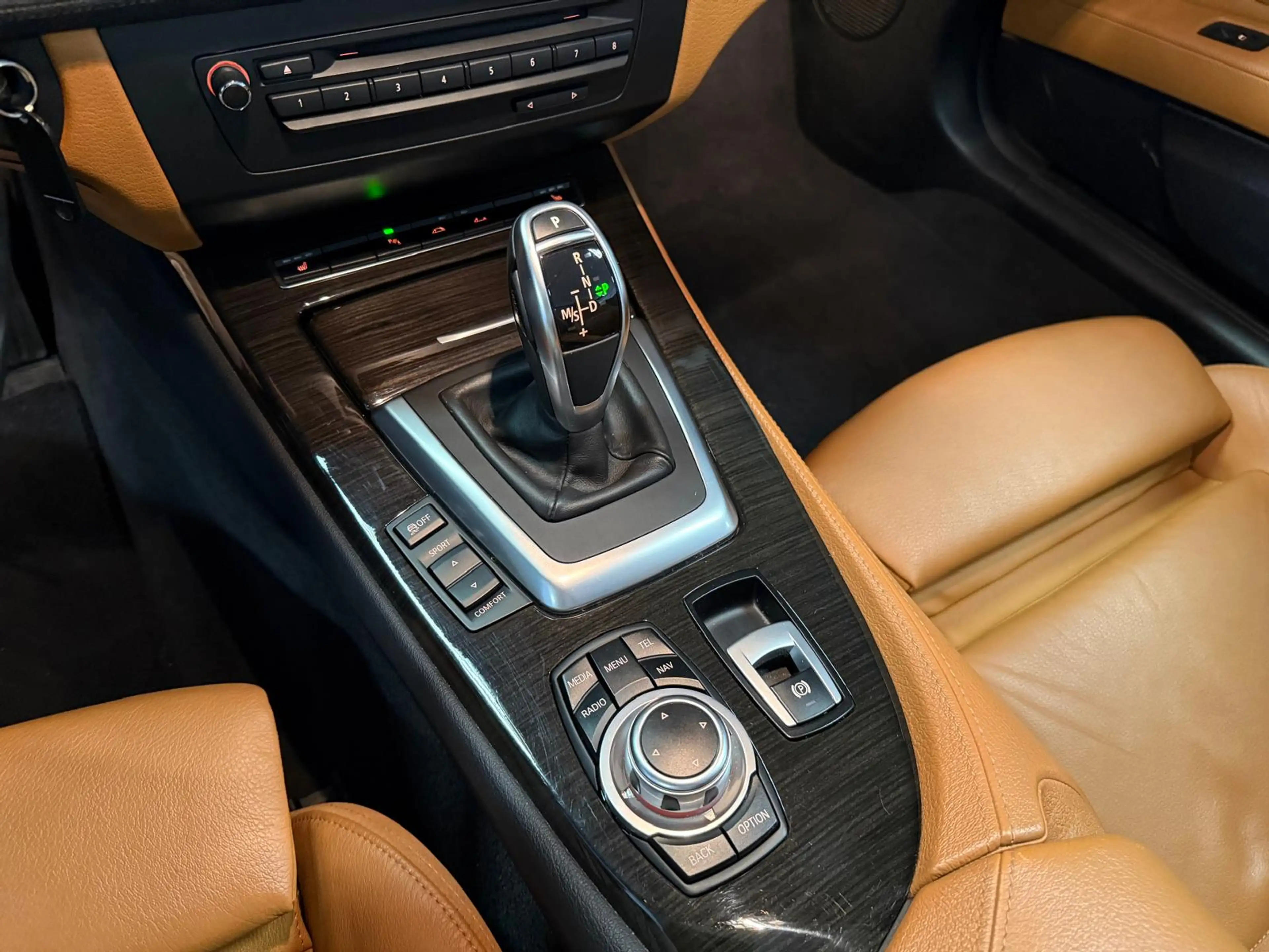 BMW Z4 Roadster sDrive18i M Sport Executive-MEMORY-NAVI-P — photo 32
