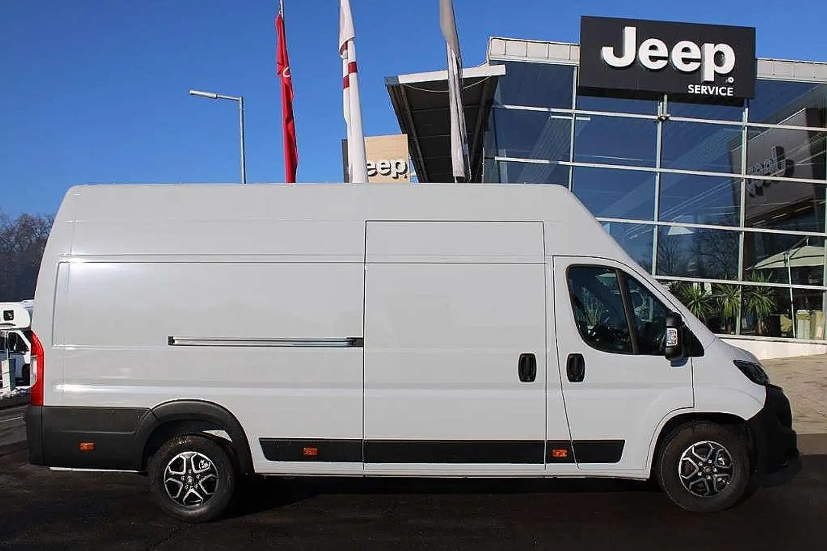 Fiat Ducato Ducato MAXI  L4H3 140 Automatik Beifahrerairbag... Grau - 2