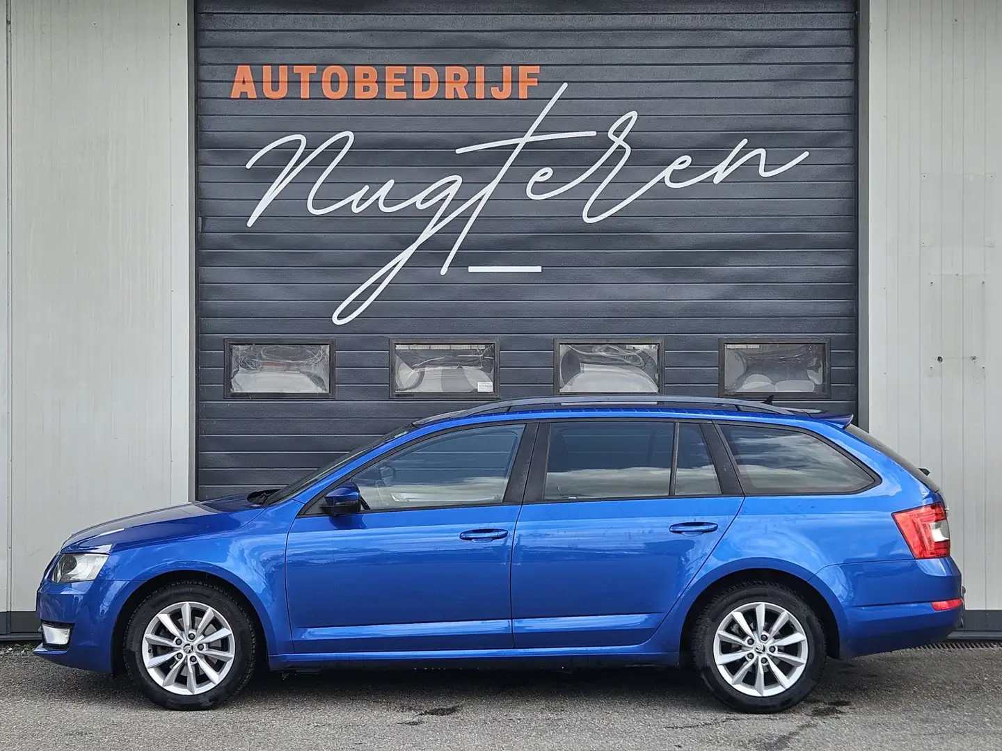 Skoda Octavia Combi 2.0 TDI |Clima|Navi|Trekhaak|Pdc Bleu - 2