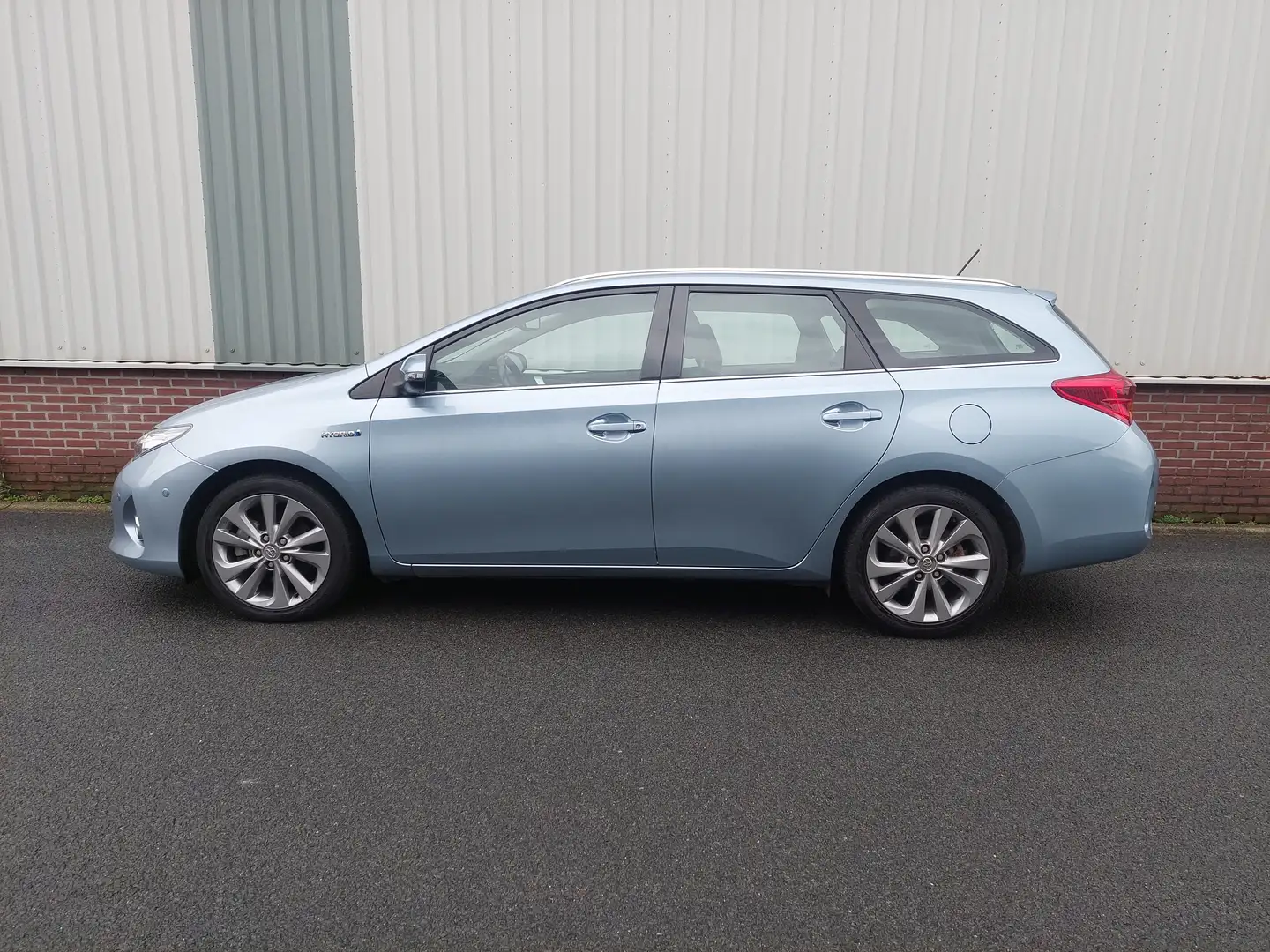 Toyota Auris Touring Sports 1.8 Hybrid 47278 km!! Inruil/gar Blauw - 1