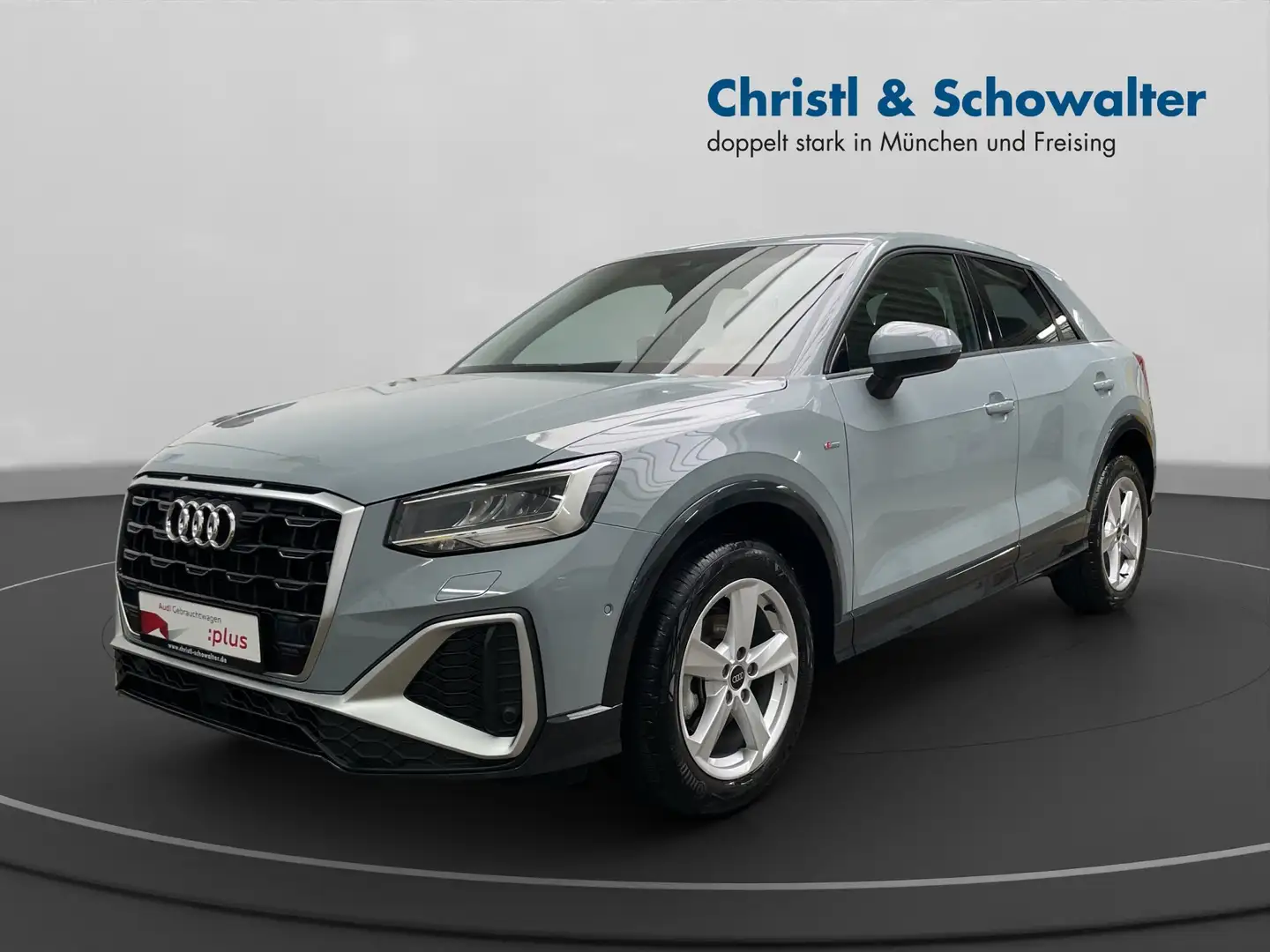 Audi Q2 35TFSI S tronic S line STHG AHK NAVI LED RFK Grau - 1