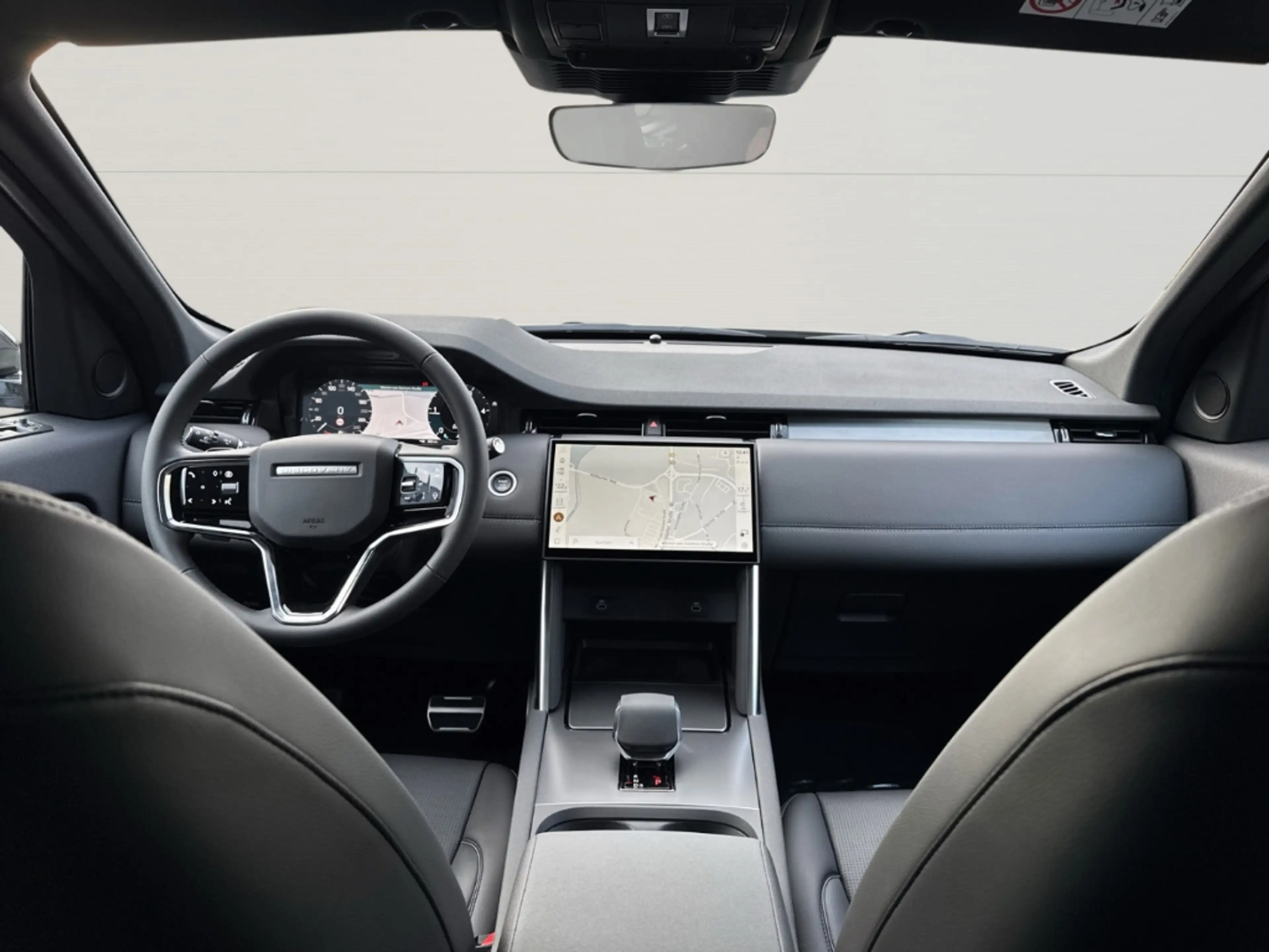 Land Rover Discovery Sport D200 Dynamic SE+ACC+MY25+Pano+Keyless — photo 12