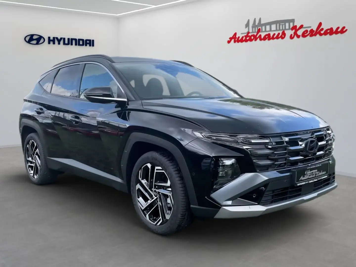 Hyundai TUCSON 1.6 CRDi 48V-Hybrid 4WD DCT Prime (NX4e) Schwarz - 2