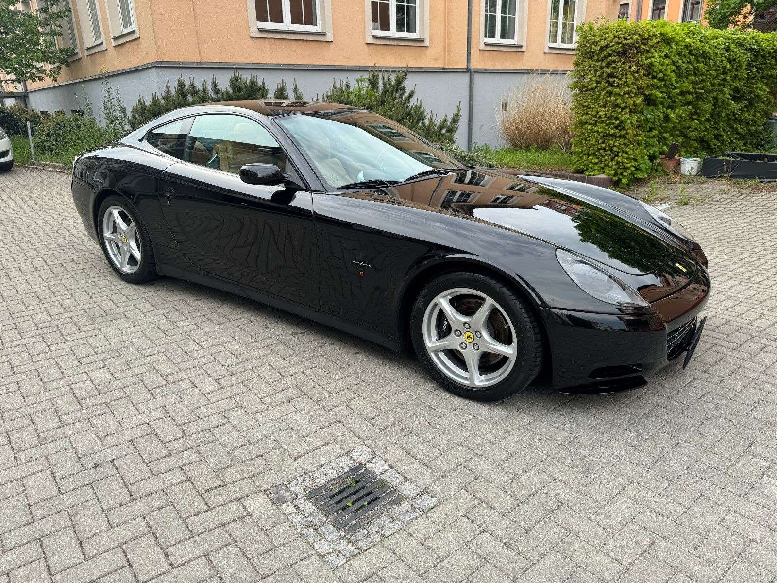 Second hand Ferrari 612 Scaglietti 