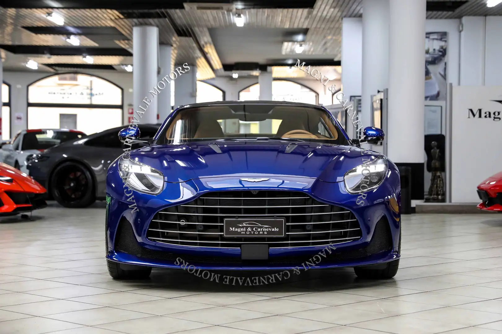 Aston Martin DB 12 SPECIAL PAINT|CARBOCERAMIC|CARBON ROOF|PELLE Blau - 2