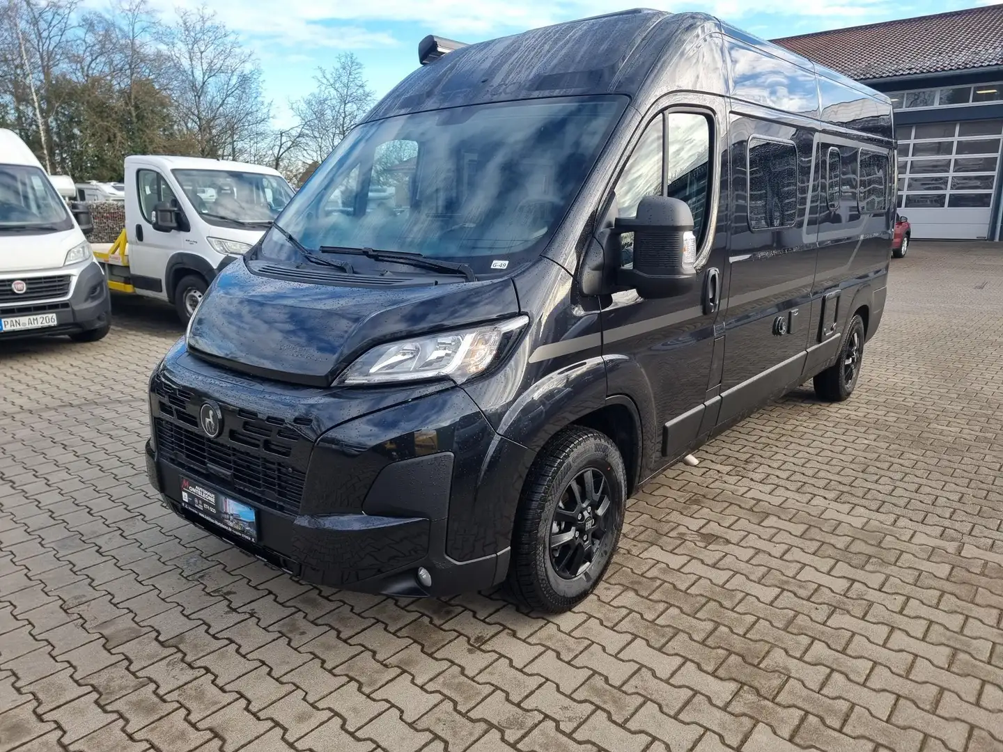 Etrusco CV-Model CV600DB 140 PS Complete Selection Fiat... Schwarz - 1