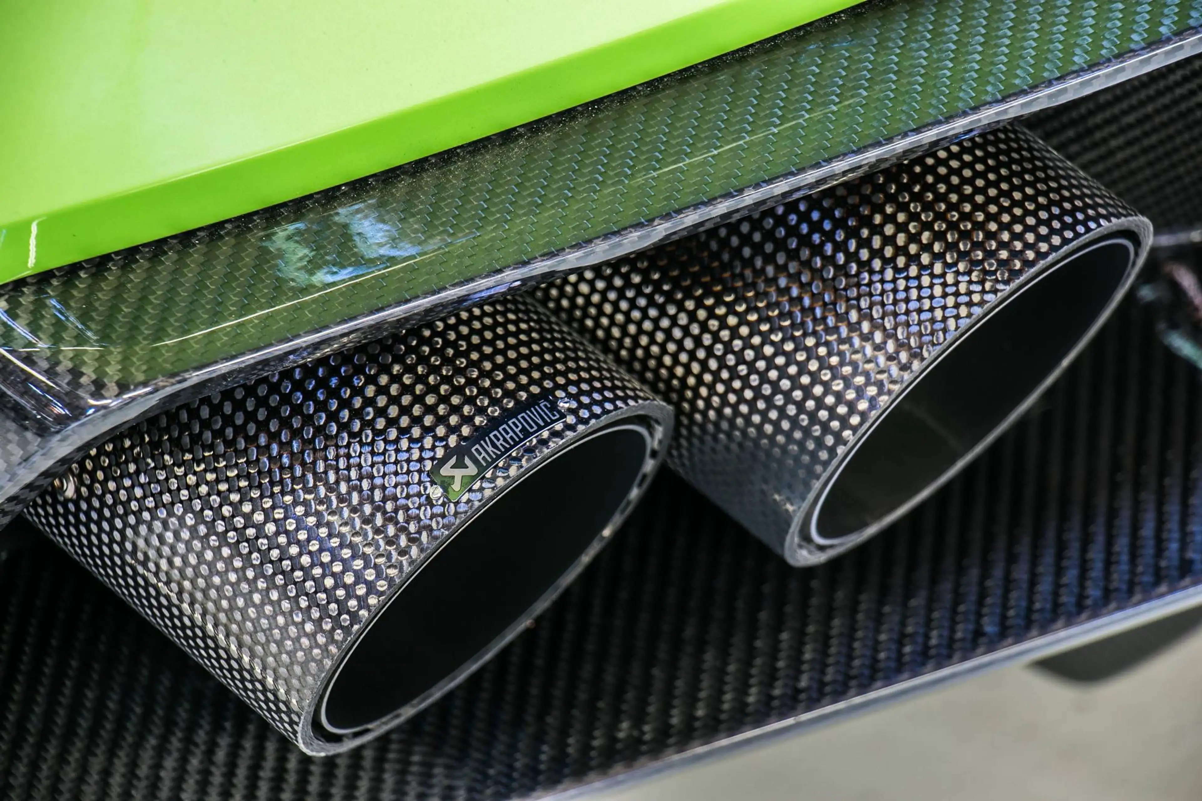 Lamborghini Gallardo Gallardo LP570-4 Spyder E-Gear Performante — photo 15