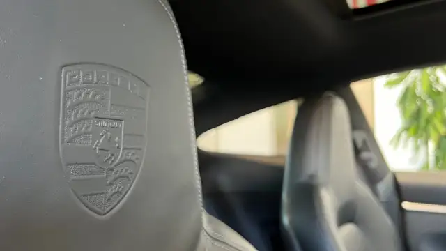 Porsche 992 Carrera 4S Burmester Sport-Design ACC SELTEN! Ansicht 12