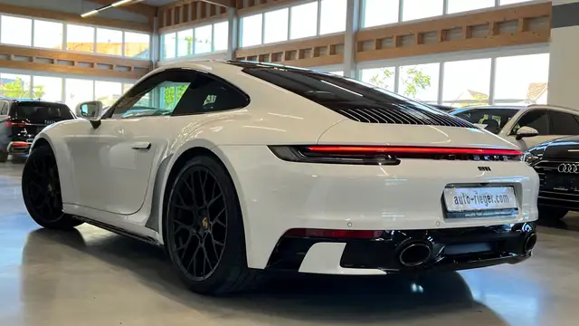 Porsche 992 Carrera 4S Burmester Sport-Design ACC SELTEN! Ansicht 4