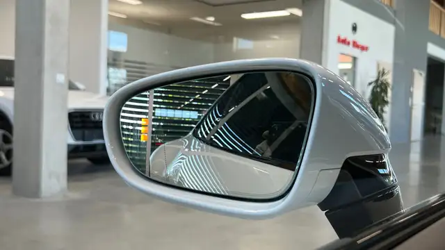 Porsche 992 Carrera 4S Burmester Sport-Design ACC SELTEN! Ansicht 34