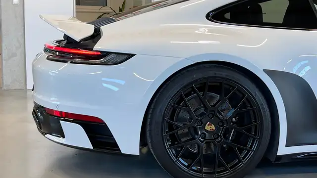 Porsche 992 Carrera 4S Burmester Sport-Design ACC SELTEN! Ansicht 17