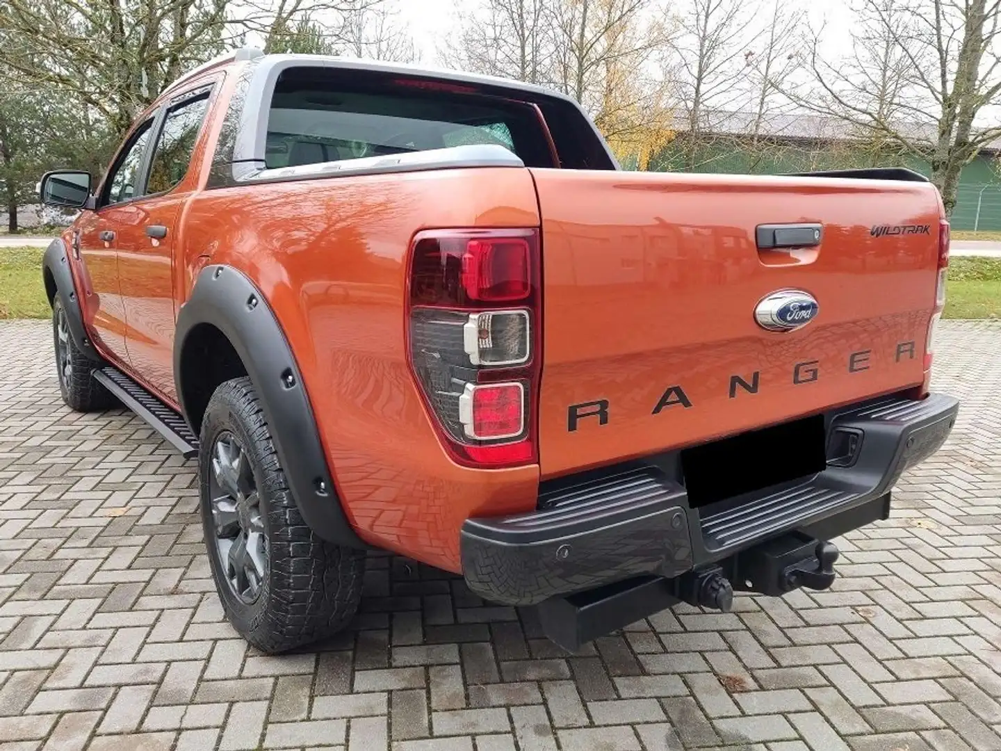 Ford Ranger 3.2 TDCi 4x4 Automatik Wildtrak Orange - 2
