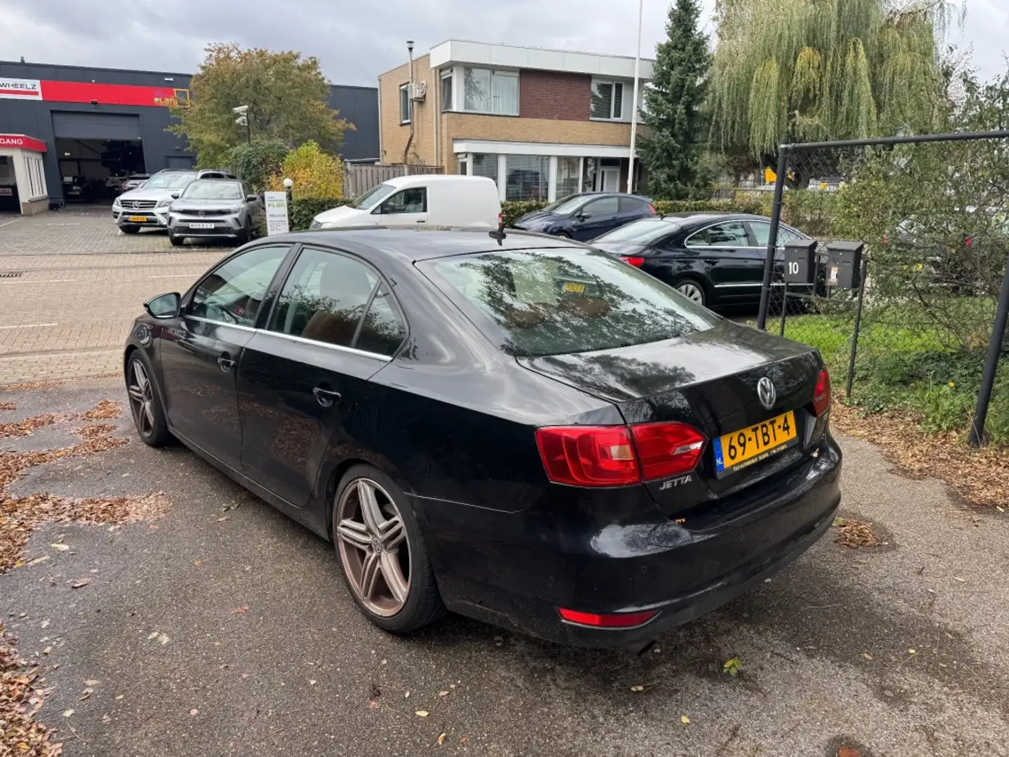 Volkswagen Jetta 1.2 TSI / EXPORTPRIJS / TURBO DEFECT / TURBO BROKE Zwart - 2