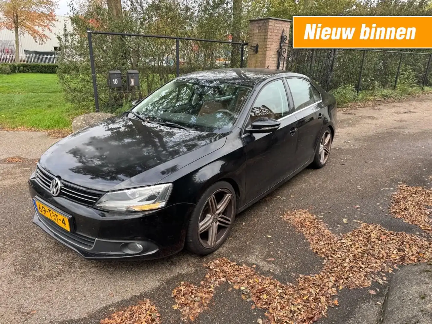 Volkswagen Jetta 1.2 TSI / EXPORTPRIJS / TURBO DEFECT / TURBO BROKE Zwart - 1